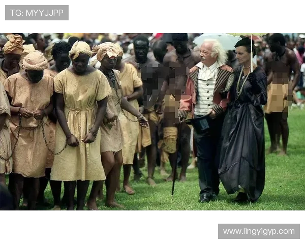 黑人足球明星与白人超模的浪漫故事揭示了跨文化爱情的魅力与挑战